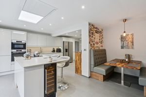 Kitchen- click for photo gallery